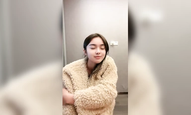 Dewi 38D punggung pic yang sempurna mahukan tikus setiap hari (1)