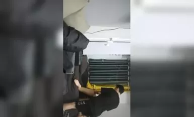 [매운 왕자], 버블 량 오빠의 최신 걸작, 대학 후배 인 소녀를 따라 00 학생들을 데리고 설날 축제, 짧은 머리 청순, 복숭아 엉덩이, 열정적이고 육체적 인 하룻밤의 흐름을 보내는 일주일!