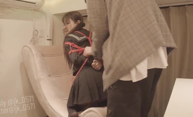 "Buka Kunci Berbayar Stesen P Harga Tinggi" Menunjukkan wajah anda adalah cara terbaik! Koleksi gambar peribadi tuan Twitter generasi kedua yang kaya [JK_0571] yang menumpukan pada bermain dengan gadis-gadis muda yang cantik Dia berlatih, bercin