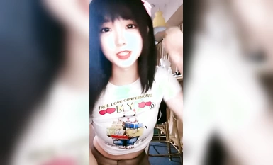 前方高能預警！極品清純大眼睛直男必愛頂流TS【小安】露臉私拍 車震野戰裸奔喝尿吃精碉堡了 (8)