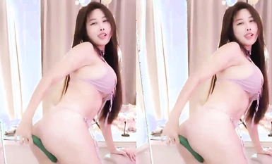 極品御姐主播@米亞miya 裸舞尺度福利秀合集 (10)