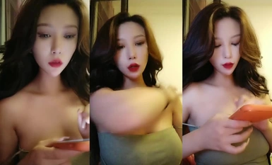 臉蛋漂亮精緻的G奶御姐『蘇老濕』高挑性感九頭身 騷舌舔乳艷舞誘惑 跳蛋自慰噴水 (2)