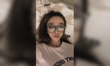 Jamuan visual 20 jam seorang gadis kecergasan yang tampan dengan punggung dan pic yang gagah (4)