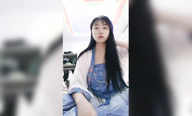 00後超級漢服巨乳大奶