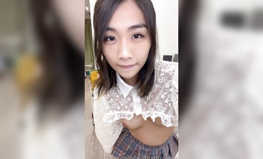 Hiển thị khuôn mặt của bạn là con đường để đi! Với 280.000 người theo dõi trên Twitter, cô gái búi tóc hấp hàng đầu không có lông 36D cô gái ham muốn thuần khiết [Rabbit Brownie] được quay phim riêng tư, Lily vạch trần nhiều hình thức đào tạo và tình dục (1)