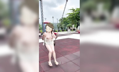 露臉才是王道！人不可貌相清純白皙無毛美鮑愛露出少女【伊理文】訂閱，大街超市商場景區各種人前露出 合集（3）