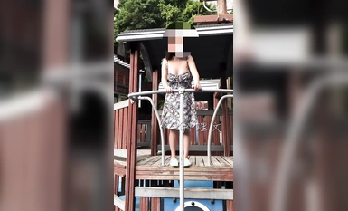 露臉才是王道！人不可貌相清純白皙無毛美鮑愛露出少女【伊理文】訂閱，大街超市商場景區各種人前露出 合集（2）