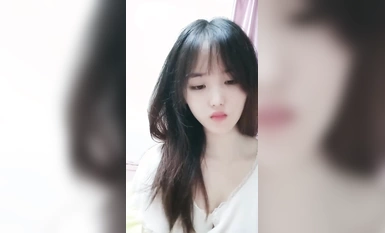 เทพธิดาแห่งความงามโรงเรียนไร้เดียงสาสาวน้อย (2)