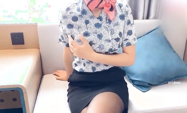 極品空姐女神【Adeless2】「今天安全期 你快射進去吧」空乘專業的有多騷？聽對話就知道了！極品大長腿反差婊 開檔黑絲誘惑拉滿
