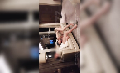 【最強❤️綠妻大神】Lucky✨ 眾狼期待天府綠帽大神 最新流出白毛單男玩弄淫妻 之名媛女優 水蛇腰深喉吸莖 爆肏噴汁超頂