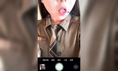 青春無敵 推特極品嫩妹【欲崽】露臉私拍，粉紅大波罕見白虎饅頭一線天極嫩，道具自嗨擼點很高 合集（1）