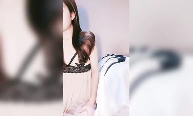 人間絕色【柒玖】顏值身材堪稱極品~小穴粉雕玉琢~~道具抽插穴肉翻飛~饞死了 (12)