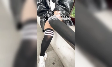 極品推特美女大學生【小哪吒】高級VIP群福利，校內野外大尺度露出 合集（1）