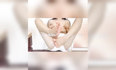 Weibo dan gadis kebajikan Twitter yang paling tampan [Le Mengbao] membayar untuk fotografi peribadi, prop Ziwei dalam pelbagai cara lucah, semakin cantik semakin besar koleksi kontras (4)