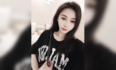 Shemale popular · Shenzhen Ts Zhen Keke ·: Hari ini lagi memerah susu, ayam besar 20CM, air mani yang banyak, saya benar-benar mahu anak anjing saya memusnahkannya!