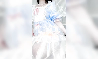 點點 黑絲洛麗塔