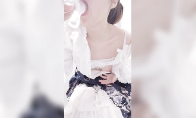 커텔리-파란색과 흰색 중국 의류