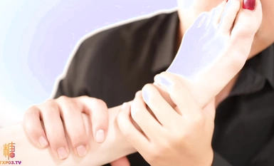 Kana Hashimoto melepaskan kemarahannya terhadap anaknya