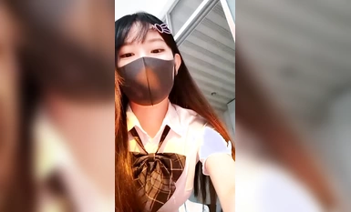 เด็กสาวไร้เดียงสาสุด ๆ [เด็กนักเรียนไร้เดียงสาวัย 18 ปี] ที่ถูกระยำทันทีหลังจากลงทะเลแสดงสีหน้าดีมาก! หุ่นสูง 170 ซม. ขาเรียว เขินมาก (3)