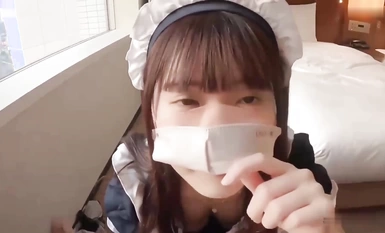 女僕裝清純美眉吃雞啪啪【FC2-PPV-3028874】身材不錯大長腿 小穴被摳的淫水泛濫 多姿勢爆操 射了一肚皮 嘗嘗新鮮精液的味道