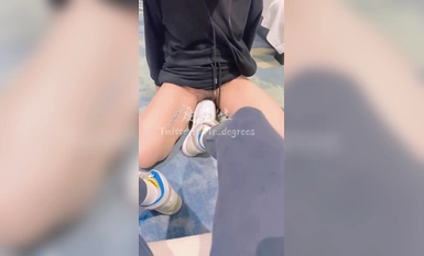 頂級人氣網紅調教大神【渡先生】11月最新私拍流出，花式暴力SM調教女奴，群P插針喝尿露出各種花樣 合集（2）