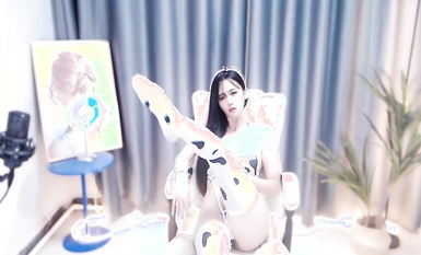 Trang phục bò tùy chỉnh của ông trùm ngựa hoang nhảy múa