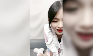 Nàng tiên nhỏ trong sáng và dễ thương của Xiao Yi thật bobo (6)