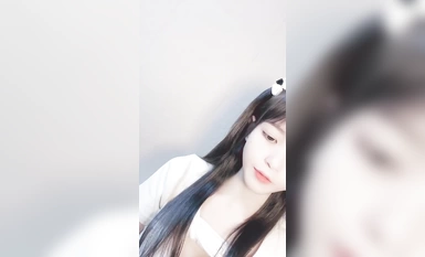 Berkulit cerah, cantik, susuk tubuh murni, dewi kecantikan sekolah ketam besar (2)