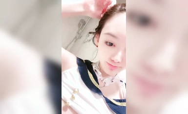 全網第一嫩穴女神回歸【王動物_馬裡布】溫州網紅女神~頂級身材~絕美粉逼~道具抽插  (22)