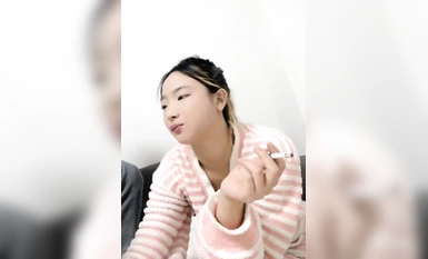 灌醉18歲的學生妹【小乖7】幾瓶啤酒就喝醉了，被操了，嬌喘喊著快快快，清新小妹子被瘋狂蹂躪 (7)