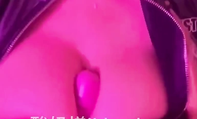 顏值身材不輸一線模特，極品風騷御姐重慶樓鳳施工妹【雨涵】私拍③，抓龍筋毒龍足交口爆啪啪，最懂男人的女人 合集（1）