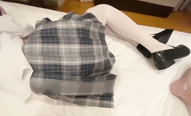 Pure desire JK girl [Shadowvcd94] Ang cute na maliit na puting medyas na si JK na babae na may magandang puting stocking legs ay masyadong mapang-akit na paglaruan at paglaruan nang husto mula sa likod, hindi man lang nagpapakita ng awa, at ang kanyang ma