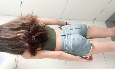 ซีรีส์วิชาการ “หลุดภาพส่วนตัวของนางแบบสาว”! พวกเขาล้วนเป็นสาววิทยาลัยล้วนๆ ที่มีหน้าอกสวย และเรียวขายาว เมื่อเปลี่ยนเสื้อผ้า ช่างภาพก็จ่ายเงินเพิ่มเพื่อถ่ายรูปและช่วยตัวเองด้วยขายาวของเธอโดยไม่มีน้ำ