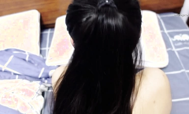 "Maafkan saya, adakah ini kali pertama anda membuat filem lucah?" Dialog yang jelas itu lucu dan lucah tanpa kondom dan menjerit sehinggakan ia berasa sangat baik