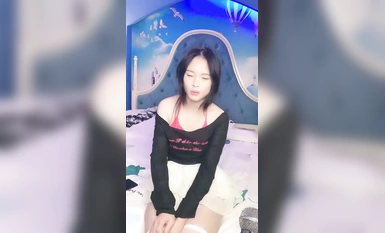 คอลเลกชันล่าสุดของสาว ๆ ที่ดีที่สุดในเดือนพฤศจิกายน [แมวส้มน้อยเซ็กซี่] ผ้าไหมสีดำและชุดผ้าไหมสีขาวเย้ายวนใจสัมผัสหี (7)