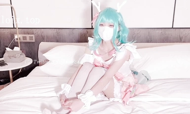 ミナ（シウ・ソース）・ユイ・ムイ