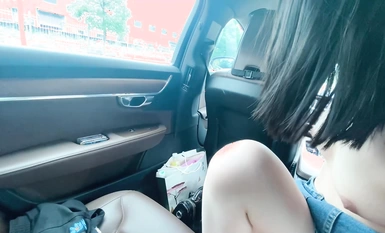 Tuan kepada sumbang mahram adik beradik lelaki menghantar kakaknya ke bandar universiti pinggir bandar pada awal tahun persekolahan Dia meletakkan kereta di dalam kereta berdekatan dan melakukan hubungan seks dengannya sebelum melepaskannya tanpa tera air