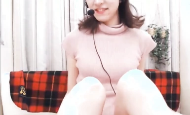 实时聊天] 美丽的女孩，说话方式可爱，看起来像 Capi✕2 的歌舞女郎、电工和假阳具口交！皮肤白皙，上身造型优美！继续观看视频后半部分，了解更多精彩片段！