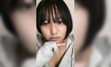 [即时聊天] Big buzz！卖家已删除！智能手机拍摄！现在是在 in*talive 上进行色情表演的时候了！获取业余大奶女孩自拍的谈话场景！她化了淡妆，身体健康！