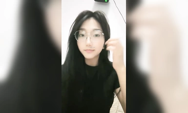 Recommended! Authentic G-milk college students [class president adult] dormitory hotel stairway toilet masturbation, extreme contrast glasses bitch, play really crazy (3)