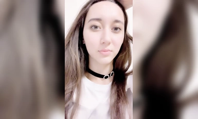 Ang aking kapatid na lalaki ay gustong makipaglaro kay Yangma [Yanma is back] 170CM top-notch foreign girl! Siya ay ngumiti ng matamis, inilagay ang kanyang damit na panloob sa kanyang puki at hinawakan ang kanyang puki, malapitan ang kanyang ulo na nakab