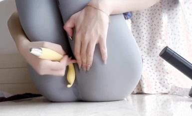 Ginger print sweater yoga pants