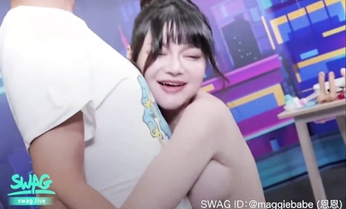 [Kato Takashi] Muncul di bilik siaran langsung SWAG Taiwan dan adegan penggambaran AV untuk mengajar perempuan murahan bangsa campuran untuk melancap dan mengusik jari emas Siaran langsung penuh Kato Takashi secara besar-besaran