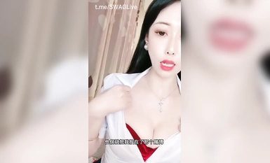 高顏值騷貨【極品秘書瑤瑤】直播講述自己弟弟欠錢，自己去救弟弟結果被人羞辱輪操，還強迫弟弟也操她！一邊描述一邊浪叫太騷了