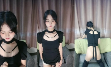 剛成年小妹妹，神似楊超越，【小易的so啵啵】讓人心動，還會一字馬，粉嫩可口 (4)