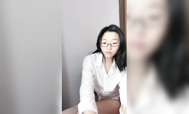 重磅核彈，20小時大禮包極品良家【夏天的童話】合集(12天)，淫盪眼鏡姐姐的誘惑，極品反差婊，好騷啊！ (8)