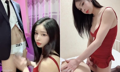 《高能預警重磅》極品身材顏值巔峰比女人還女人高冷氣質外圍TS【時詩君君】11月私拍 與金主各種玩肏互慫3P雌雄難辨直男最愛 (30)