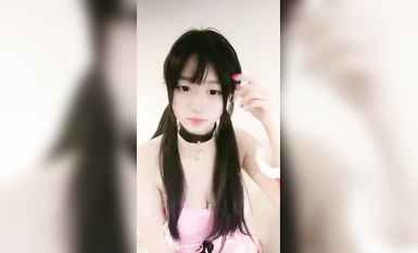 核彈！G奶校花20小時大合集【菠蘿果果】某一天忘帶口罩了，臉點同框，雪白的肌膚，翹臀撅起那刻頓時讓人一硬，屌炸了！ (11)