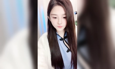 เทพธิดาที่สวยงามและอ่อนหวานของดาว [Suzhou Fox] กำลังหว่านเมล็ดพืชสีเขียวลงสู่ทะเลในปริมาณเล็กน้อย! เธอยกชุดเซ็กส์ขึ้นมา เธอมีหน้าอกใหญ่สีขาว ถุงน่องสีขาว และขาเซ็กซี่ และเธอก็ถอดกางเกงออกแล้วตบตูดขาวใหญ่ของเธอ