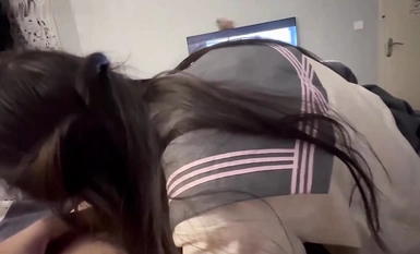 12月最新流出，頂級PUA約炮大神【江南第一深情】私拍，專約在校高質量學生嫩妹，調教啪啪無套，一個比一個聽話 合集（2）